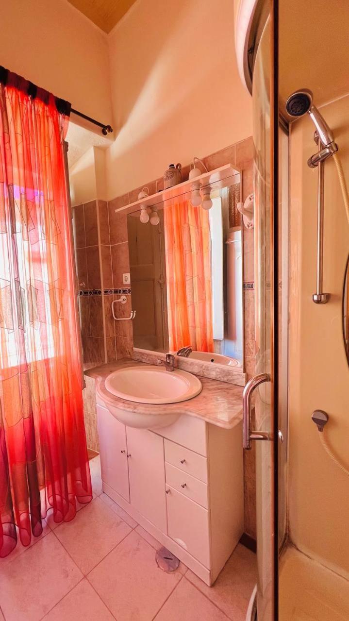 Ala Do Castelo Hotel لاغوس المظهر الخارجي الصورة